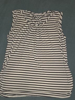 Sleeveless Black & White Striped Women's Nursing Tank Top